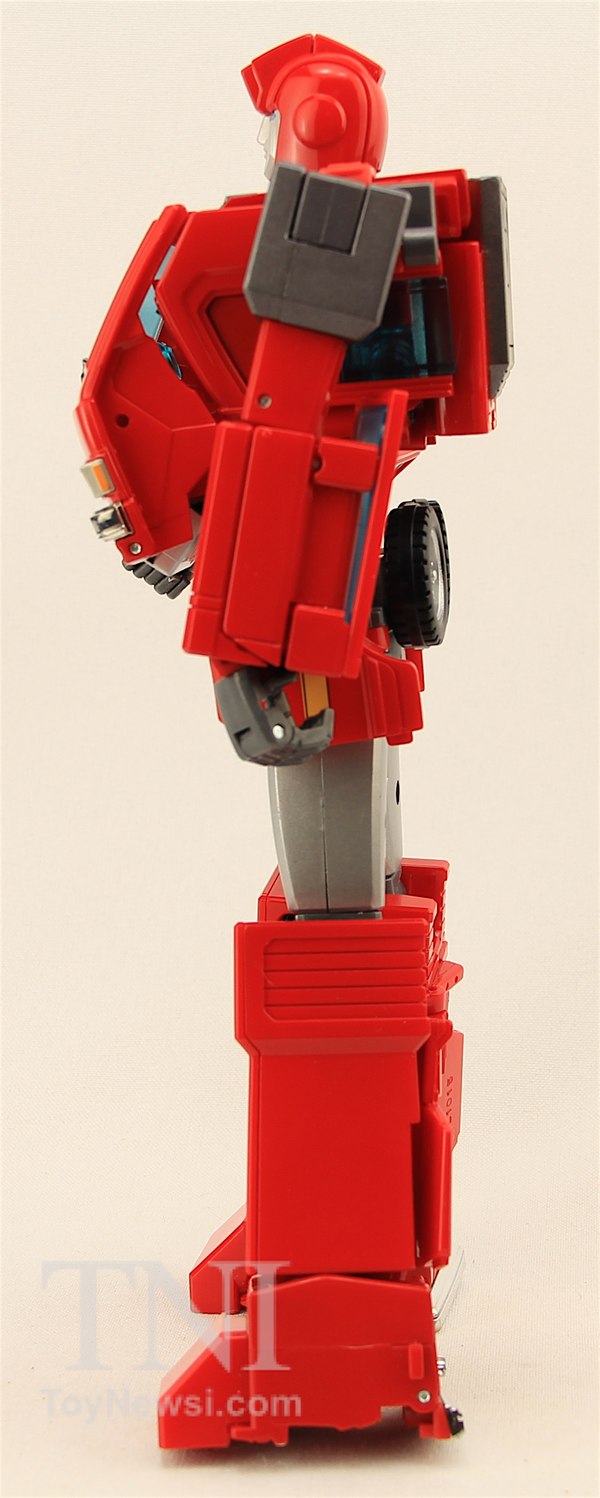 Transformers Masterpiece MP 27 Ironhide Video Review Images  (23 of 48)